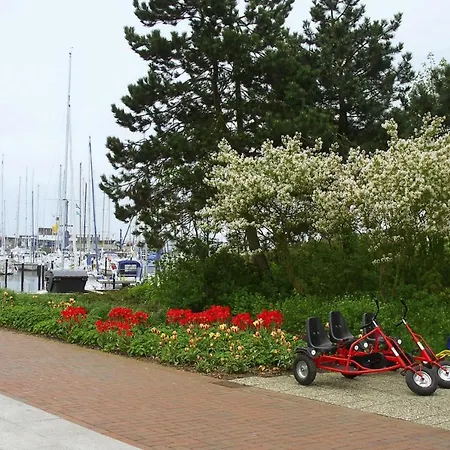 Gemuetliches An Der Ostsee In دامب